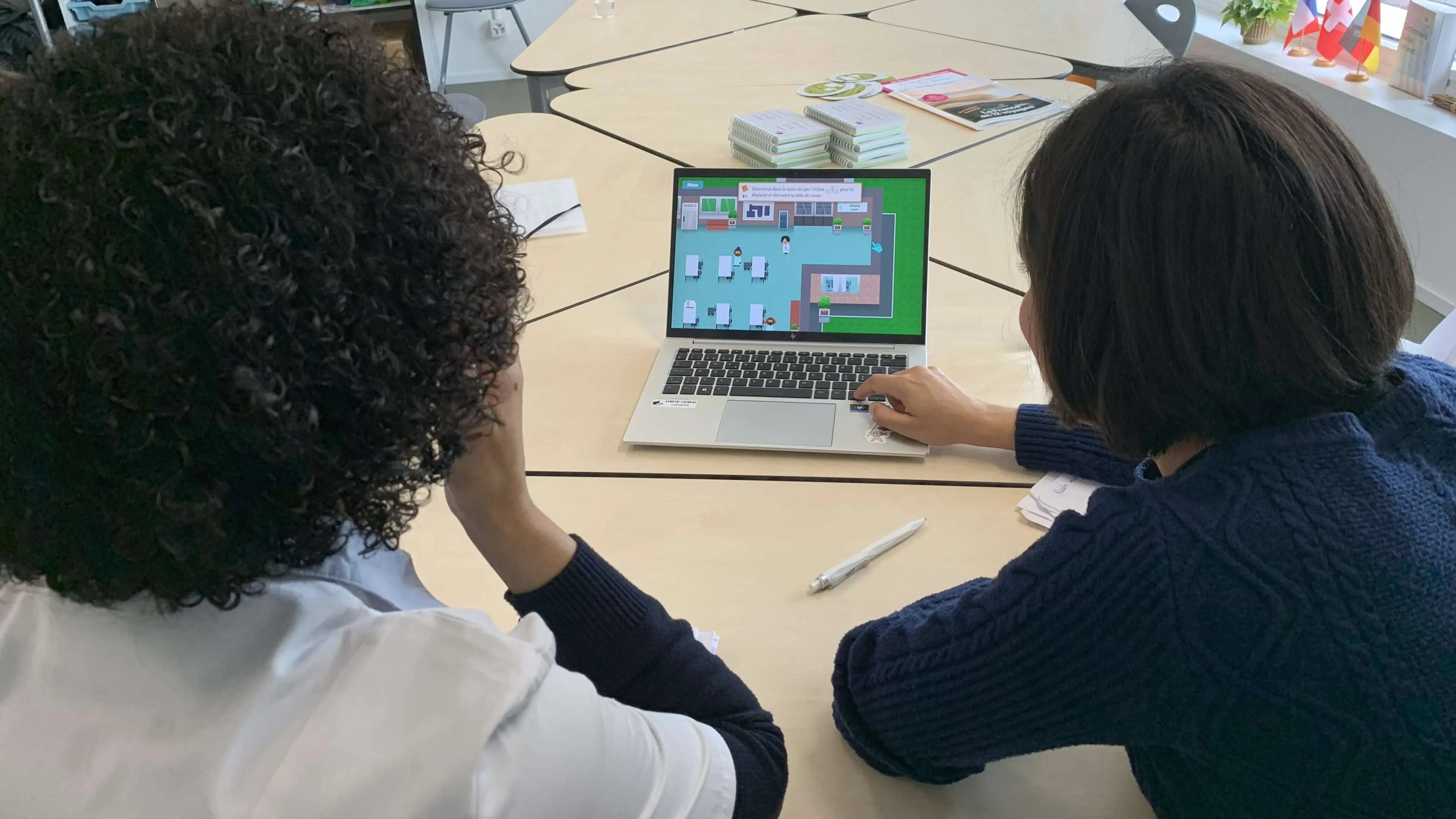 Images du jeu sérieux "Hals- und Beinbruch" réalisé par DNA Studios entreprise de jeu vidéo basée en Suisse Romande pour Hôpital Cantonal Fribourgeois 02